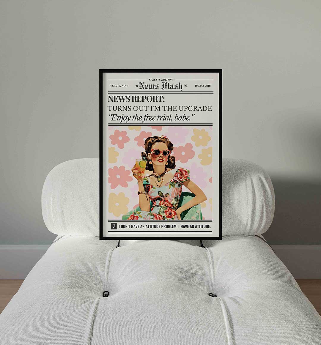 Vrouw met zonnebril en bloemenjurk Poster