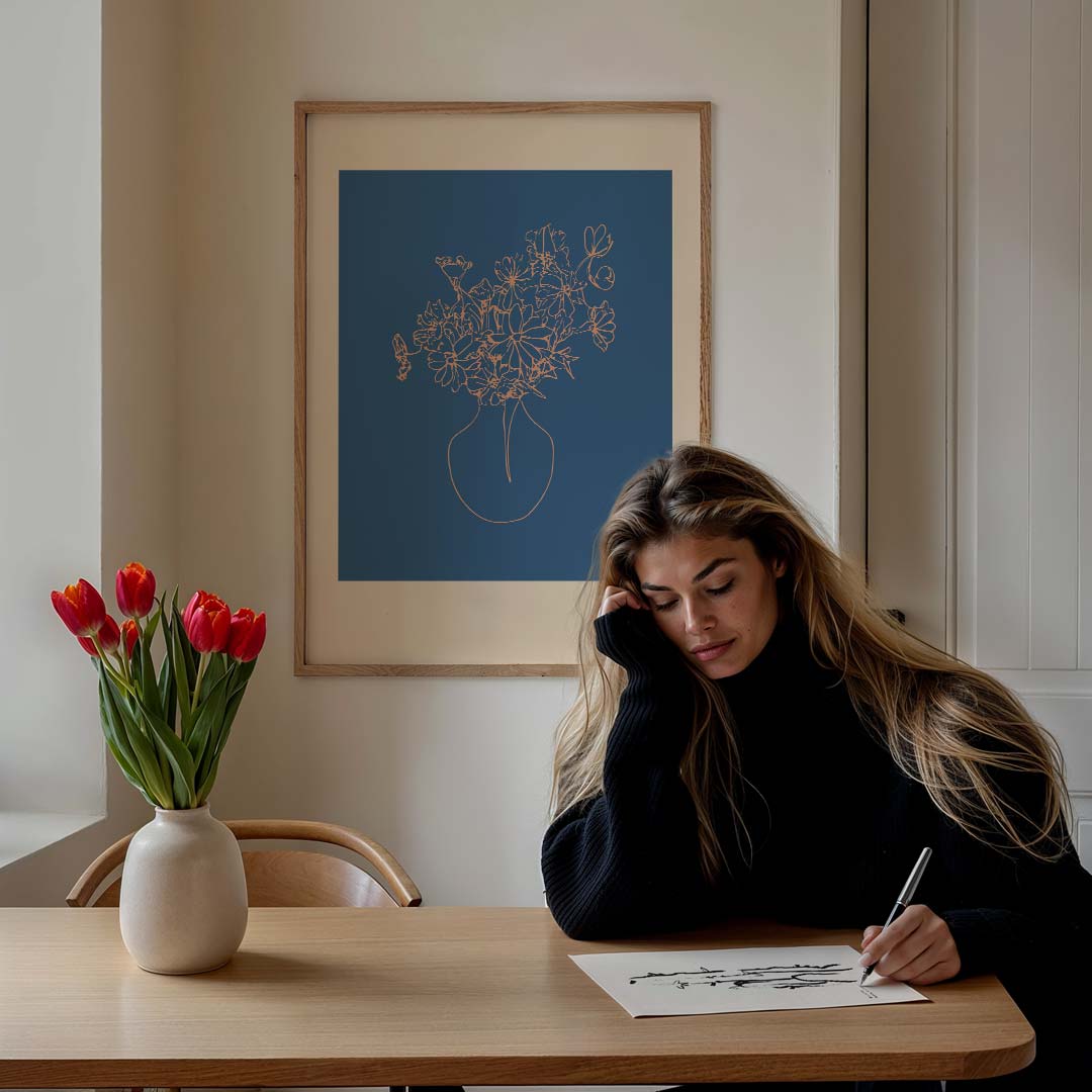 Bloemenlijn in Vaas Poster-WallArtistic