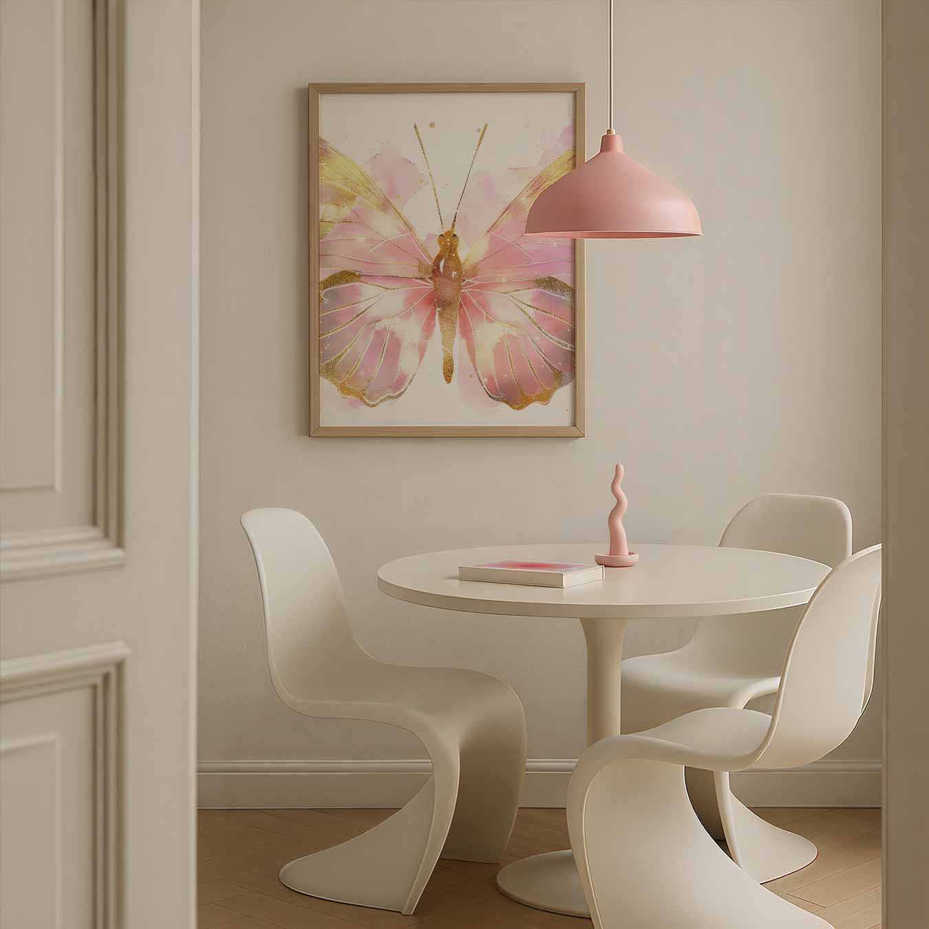 Dromerige Vlinder Met Gouden Accent Poster-WallArtistic