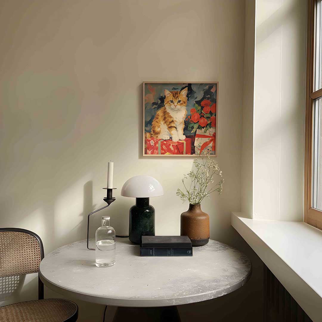 Kat met rode rozen Poster