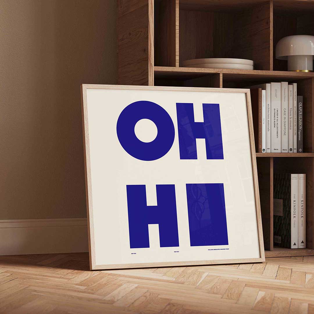 Grote blauwe letters Poster