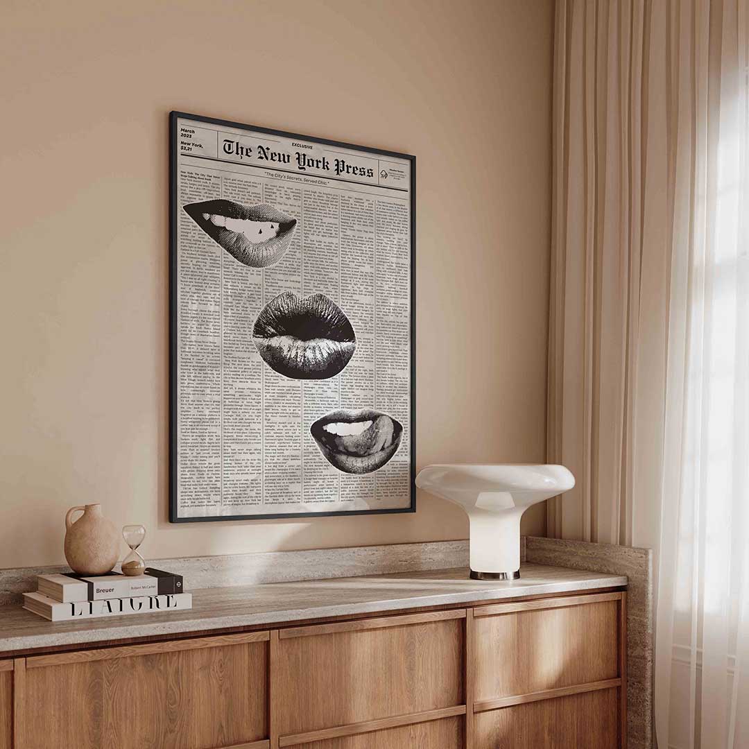 Lippen en krantenachtergrond Poster