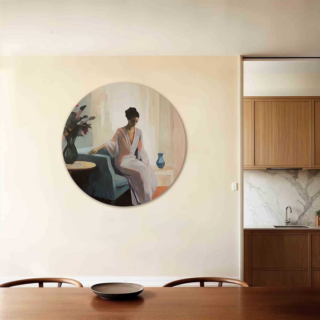 Vrouw in interieur Muurcirkel