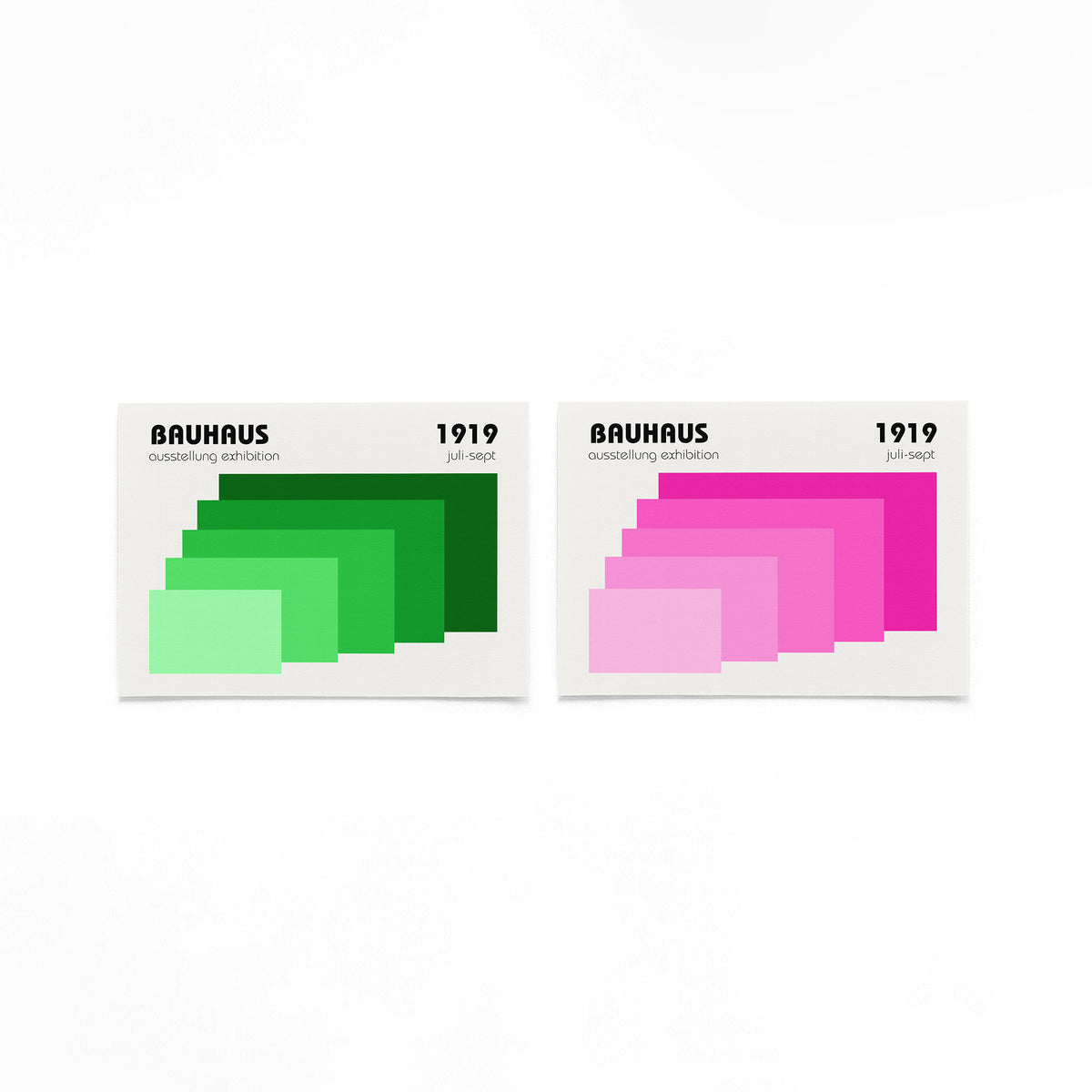 Twee landscape posters met groene en roze kleurtrappen als vrijstaande productfoto