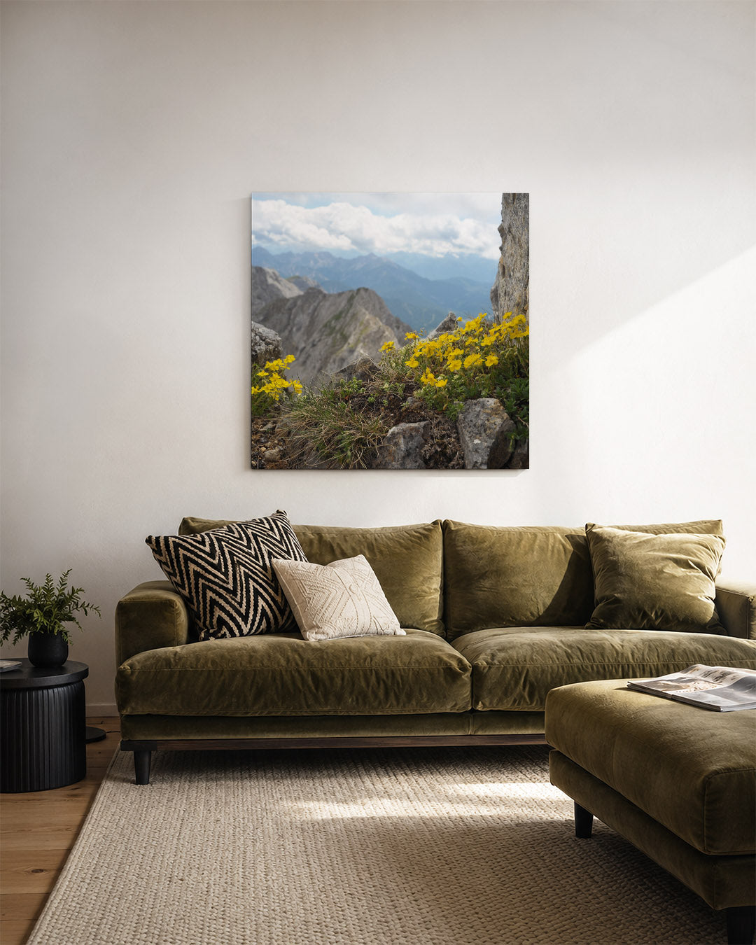 Berglandschap met bloemen Kunstwerk