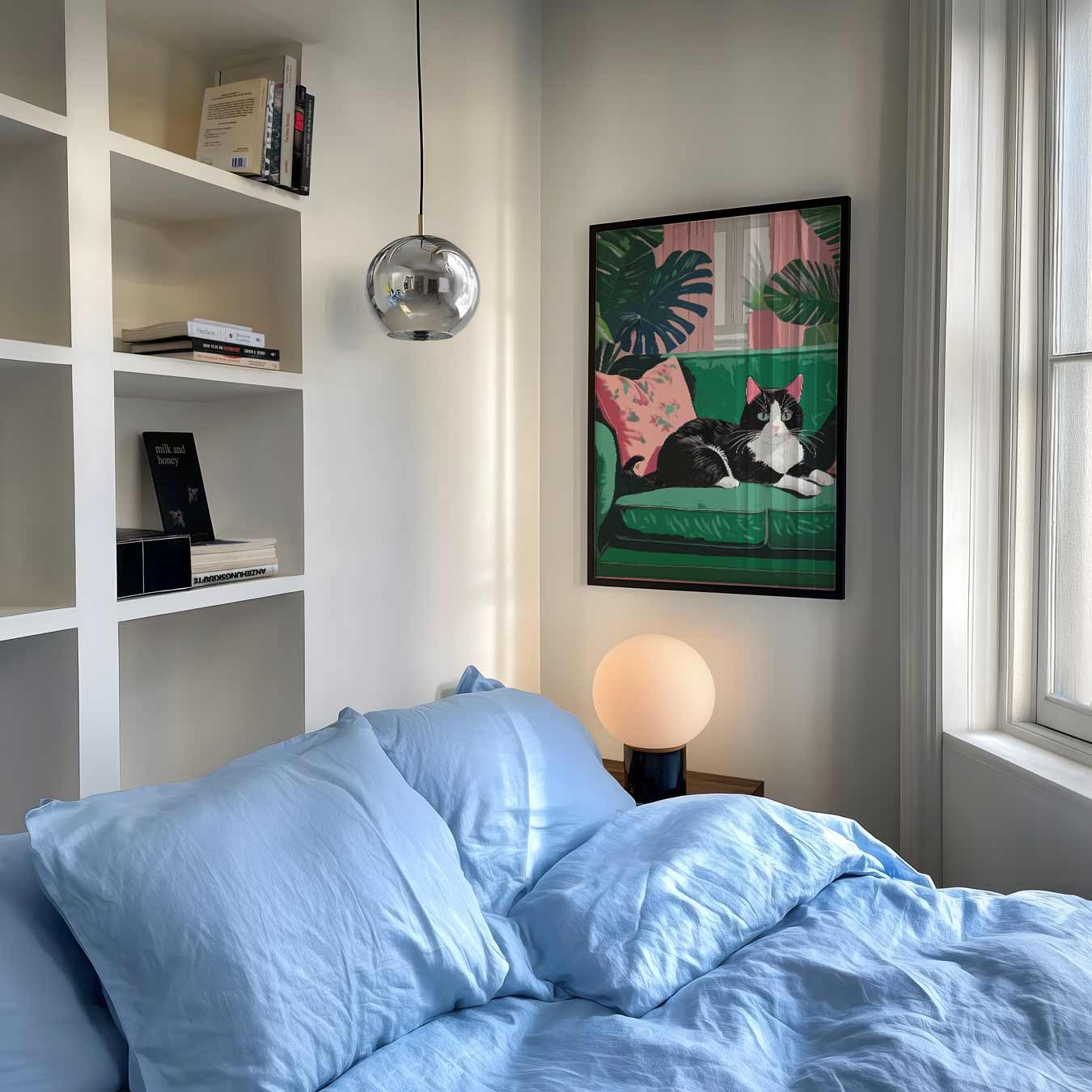 Kat op Groene Bank Poster-WallArtistic