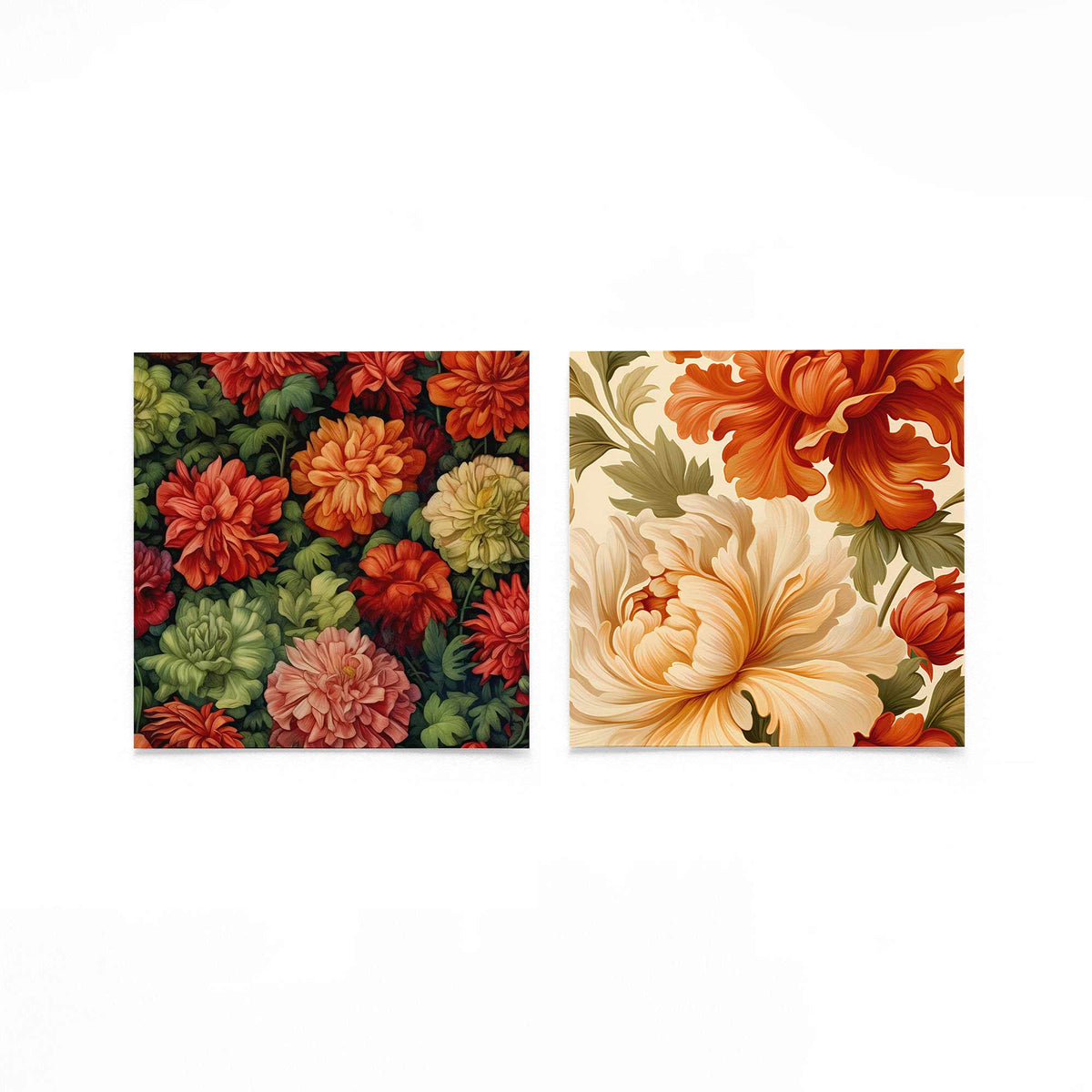 Twee vierkante posters met bloemen en bladeren op een gebroken witte achtergrond
