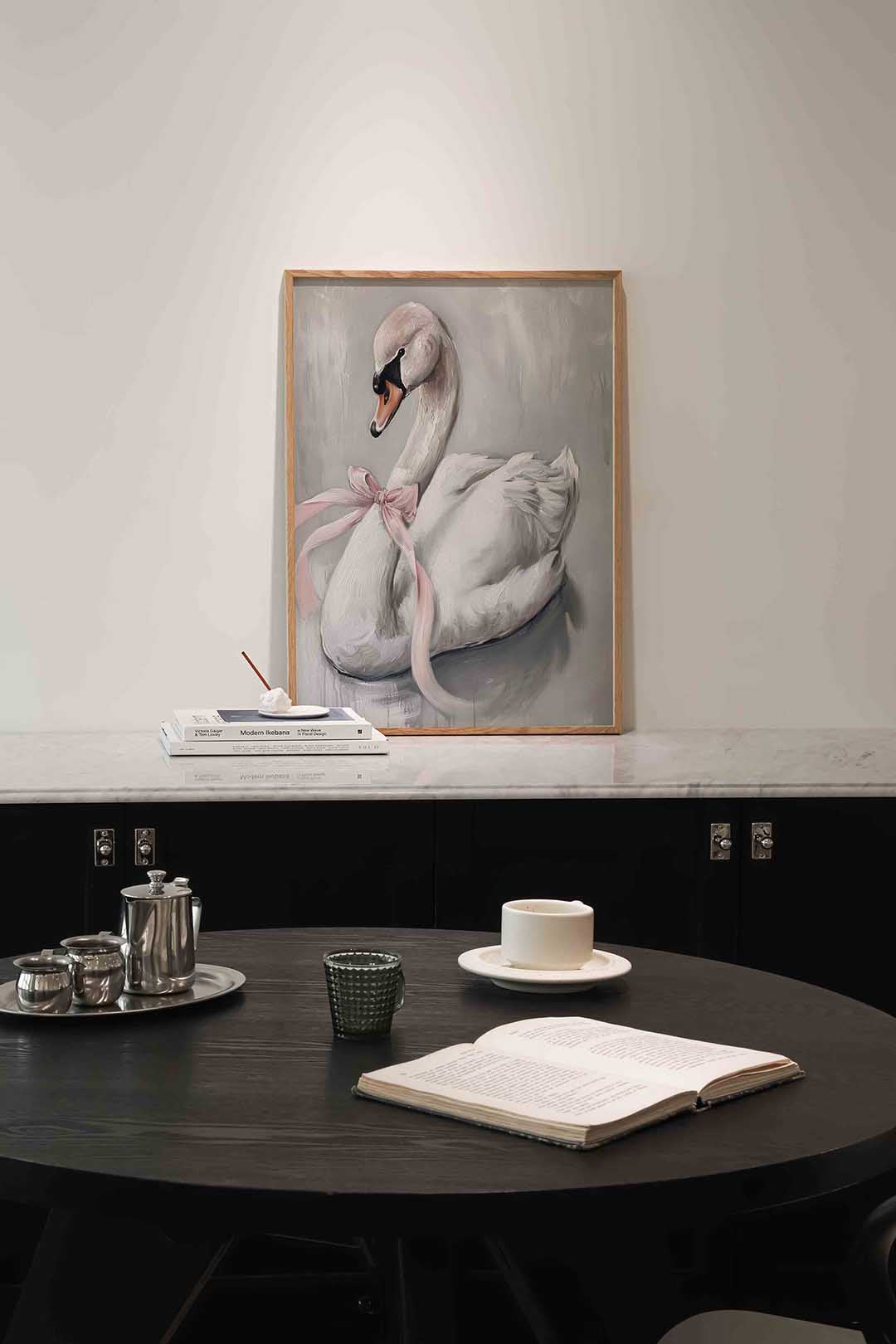 Zwaan met roze strik Poster