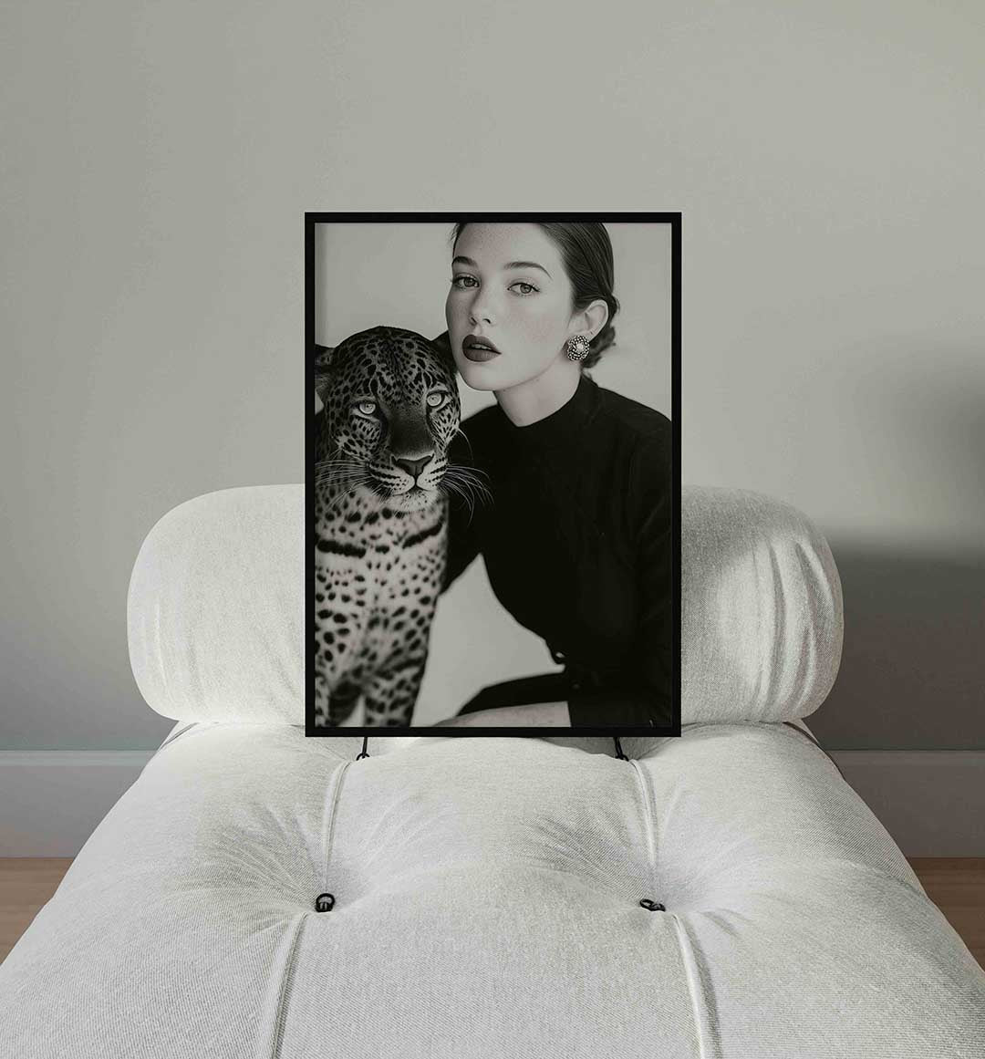 Vrouw met luipaard Poster