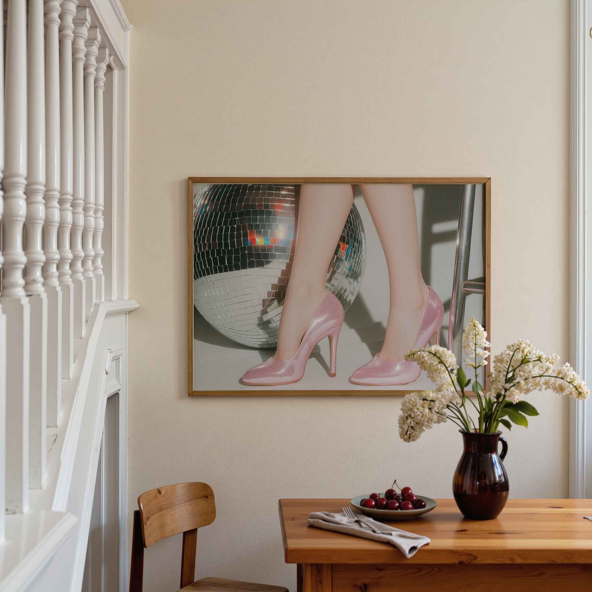 Roze schoenen en discobal Poster