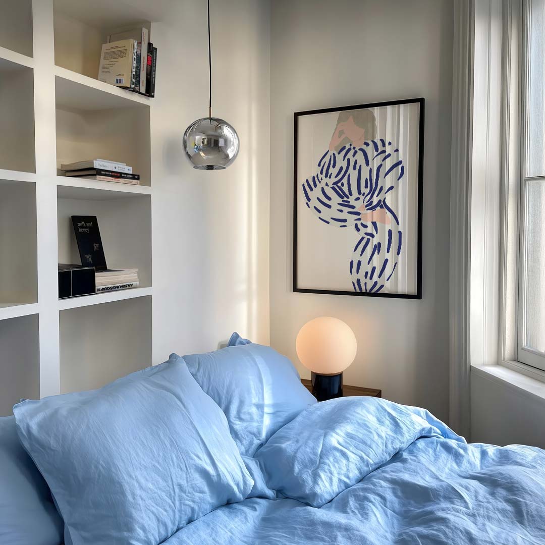 Stijlvolle Gestreepte Vrouw Poster-WallArtistic