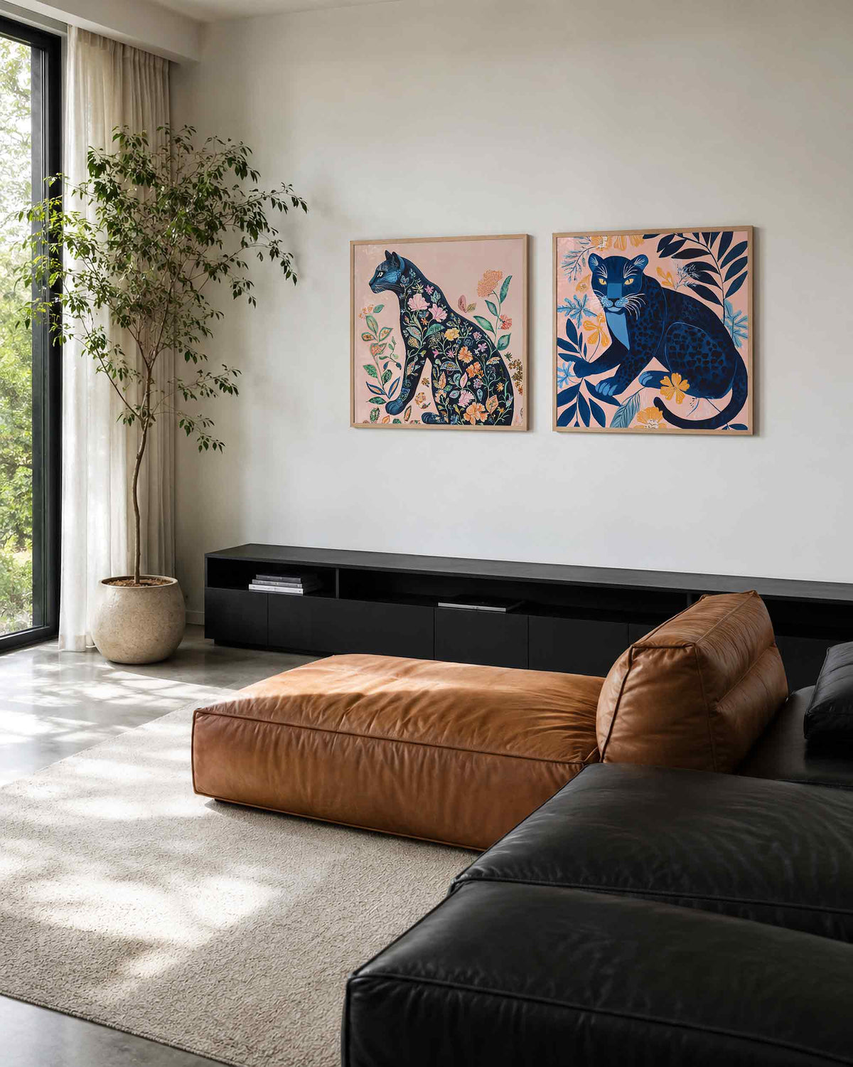 Interieurpresentatie van een tweedelige vierkante posterset met blauwe katten