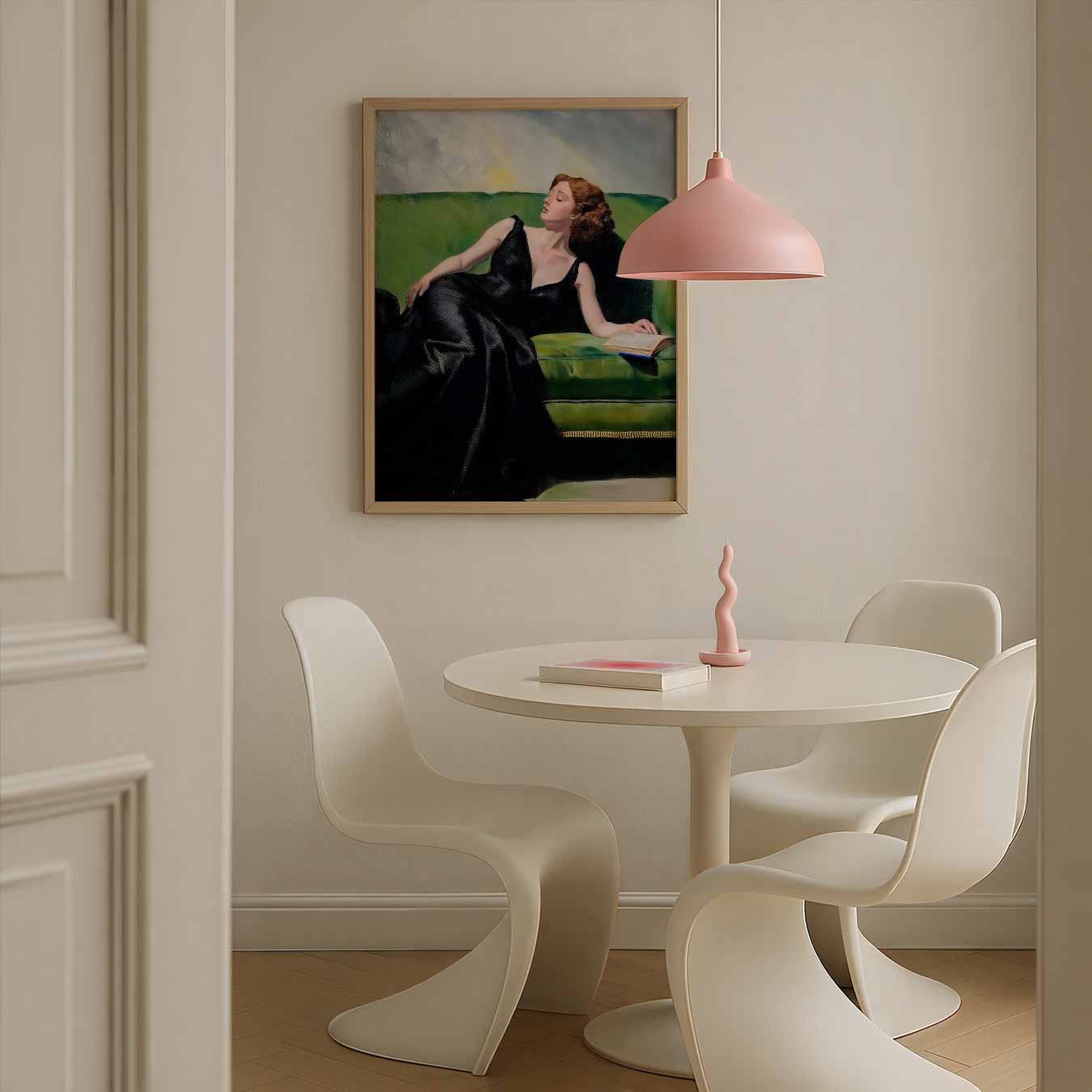 Vrouw op Groene Sofa Poster-WallArtistic