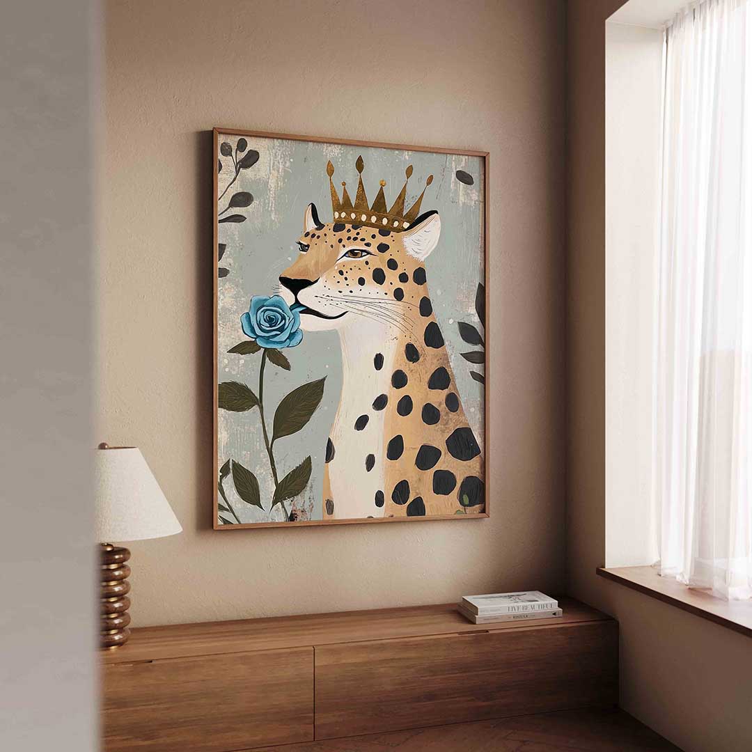 Luipaard met kroon en blauwe roos Poster