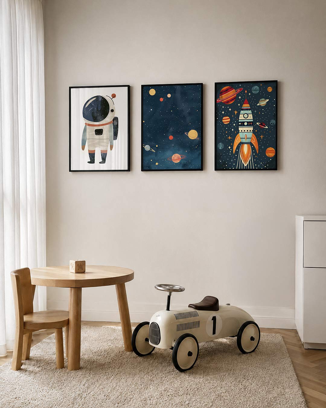 Speelse ruimtefiguur Posterset