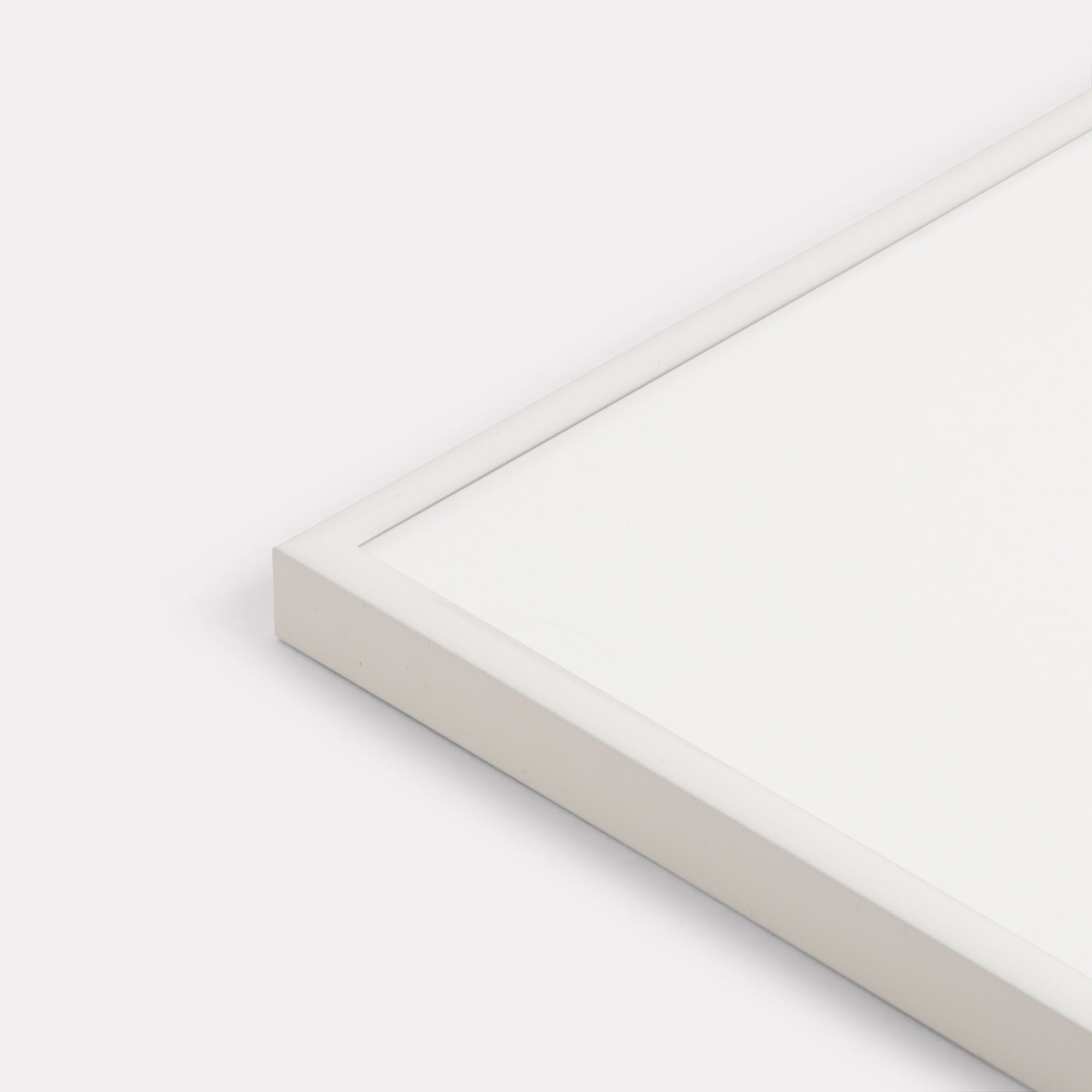 Aluminum frame, white gloss