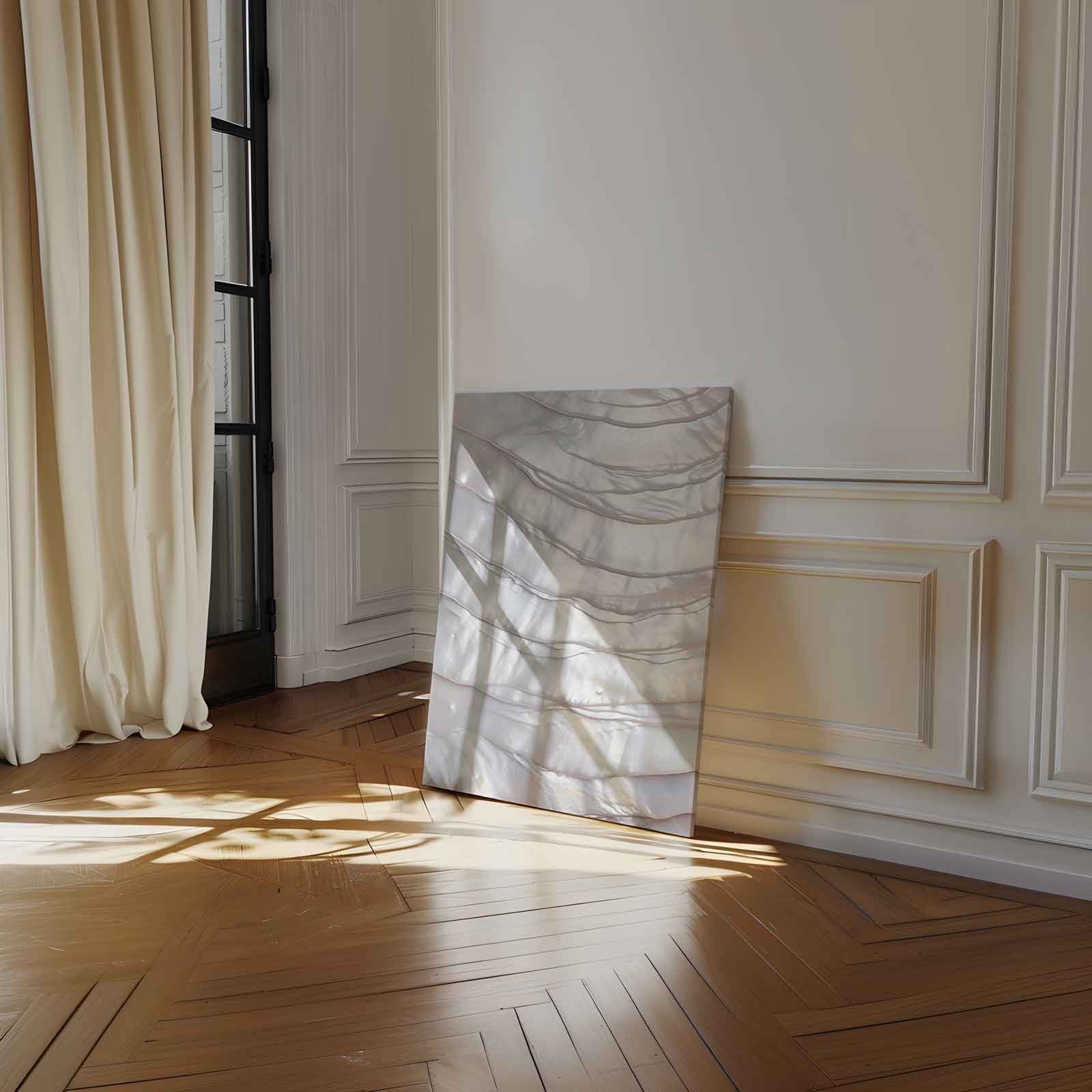 Mother of pearl layers in light 