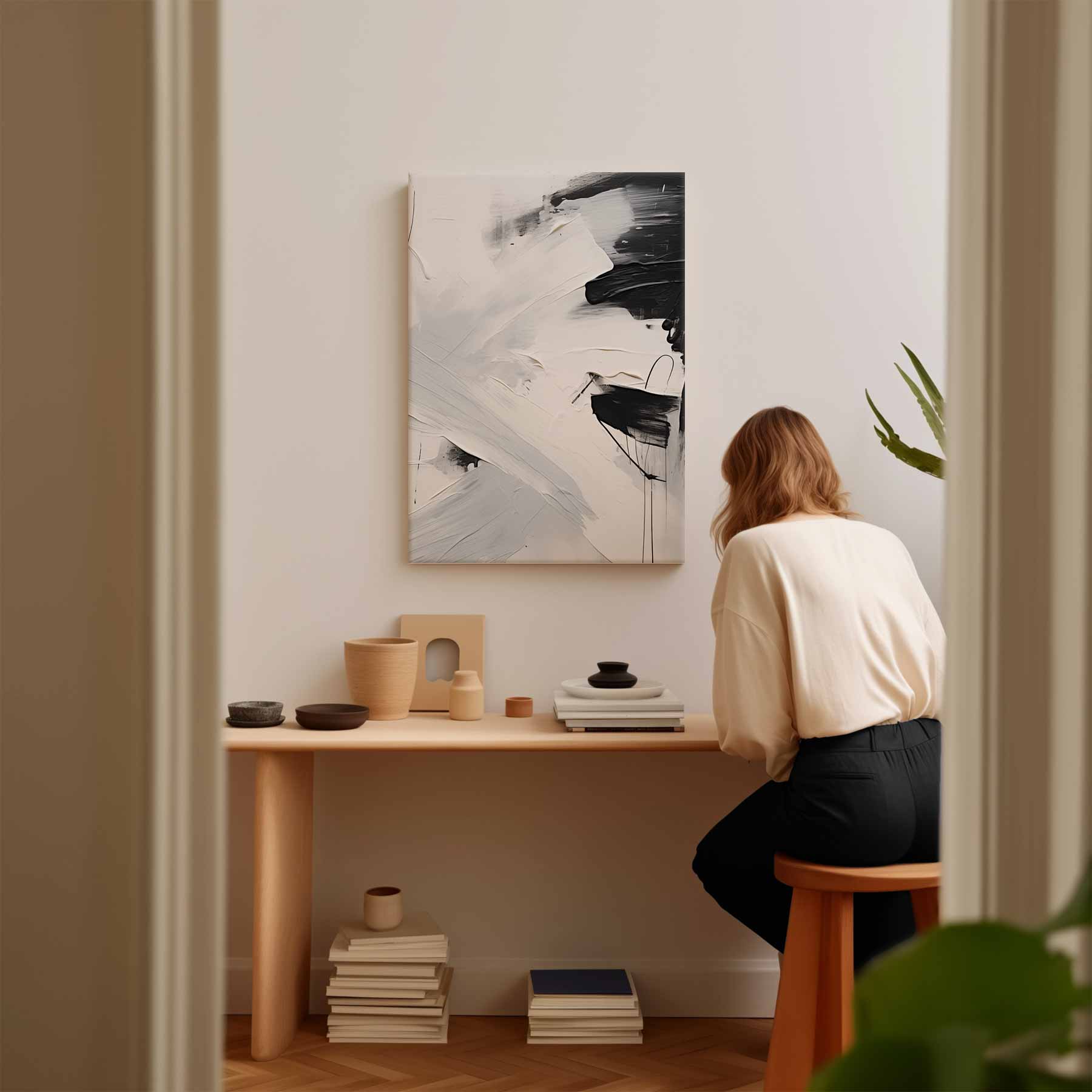 Crossing brushstrokes in black and white