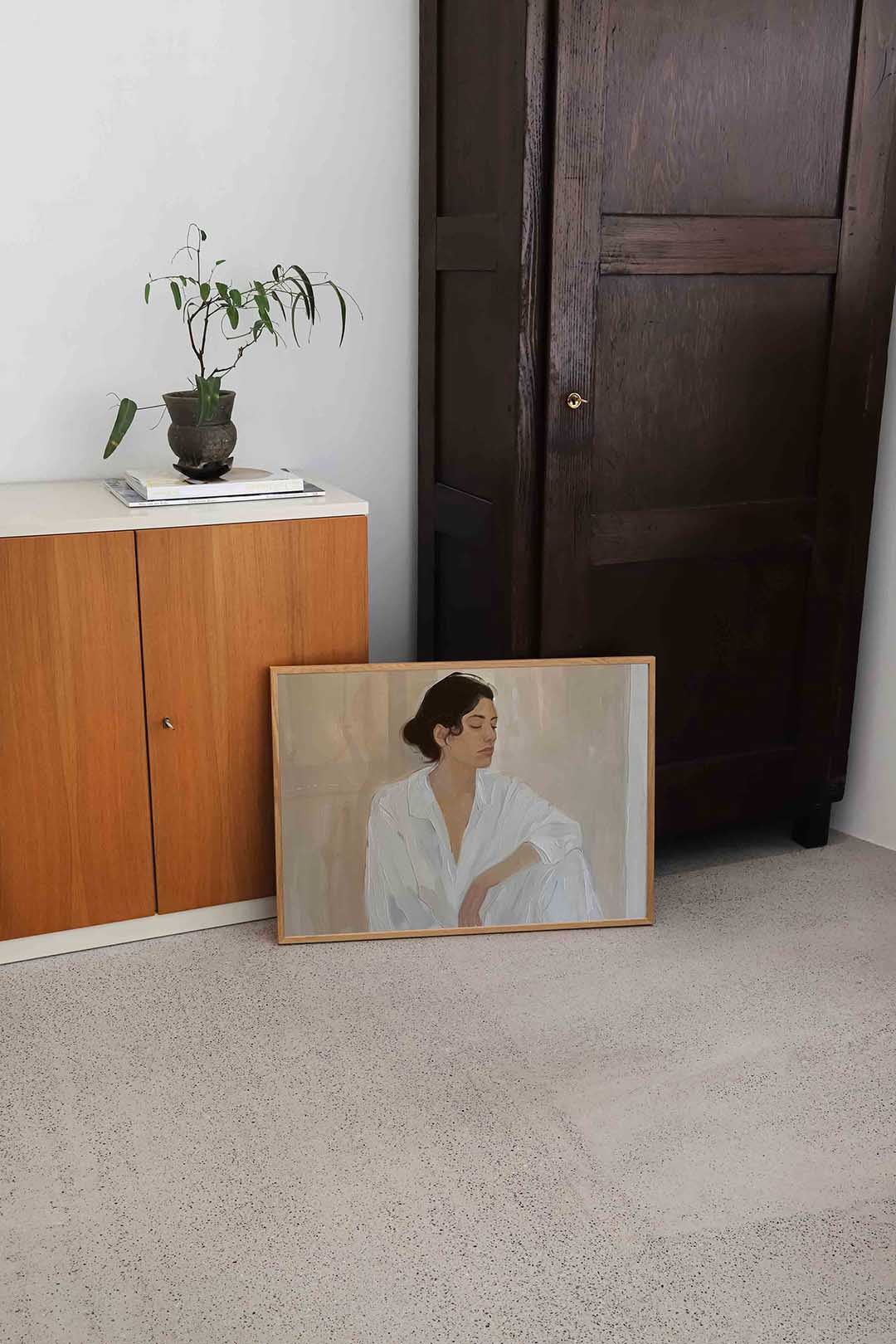 Vrouw in witte kleding Poster