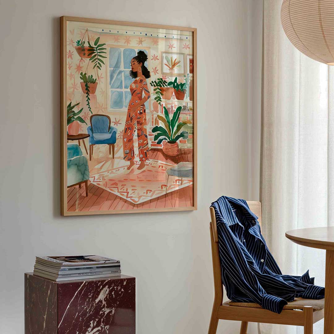 Vrouw in kleurrijke kamer Poster