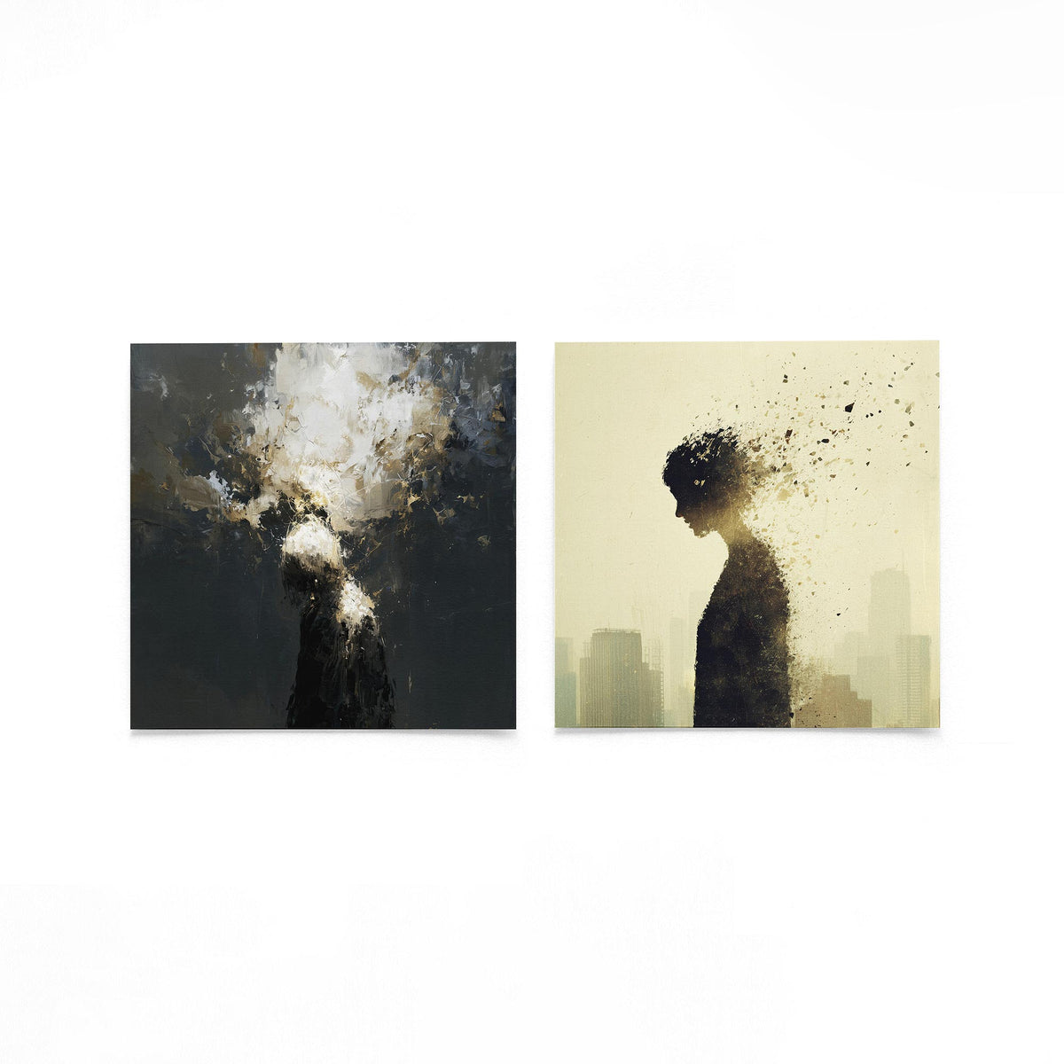 Twee vierkante posters met silhouetten in verf op een gebroken witte achtergrond