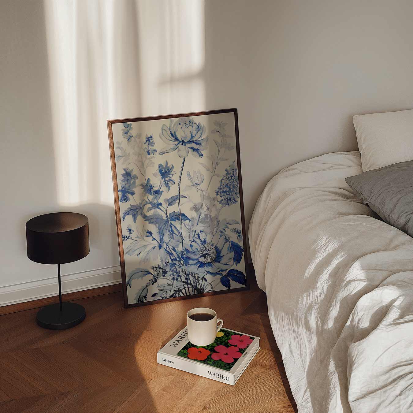 Bloemrijke Elegantie in Blauw Poster-WallArtistic