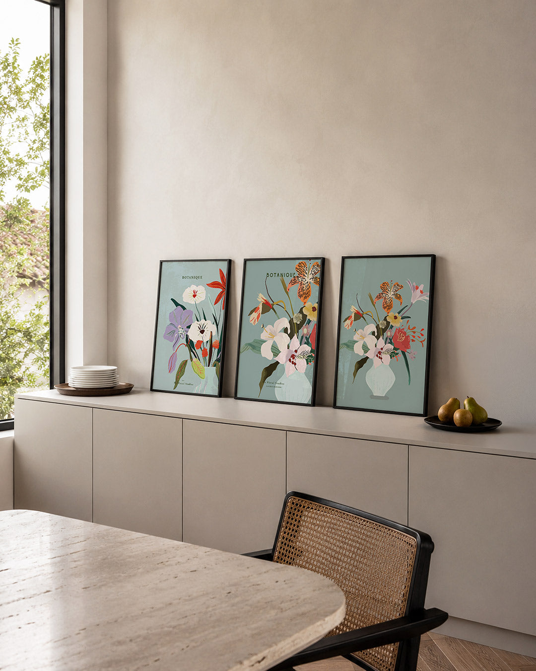 Bloemrijke compositie Posterset