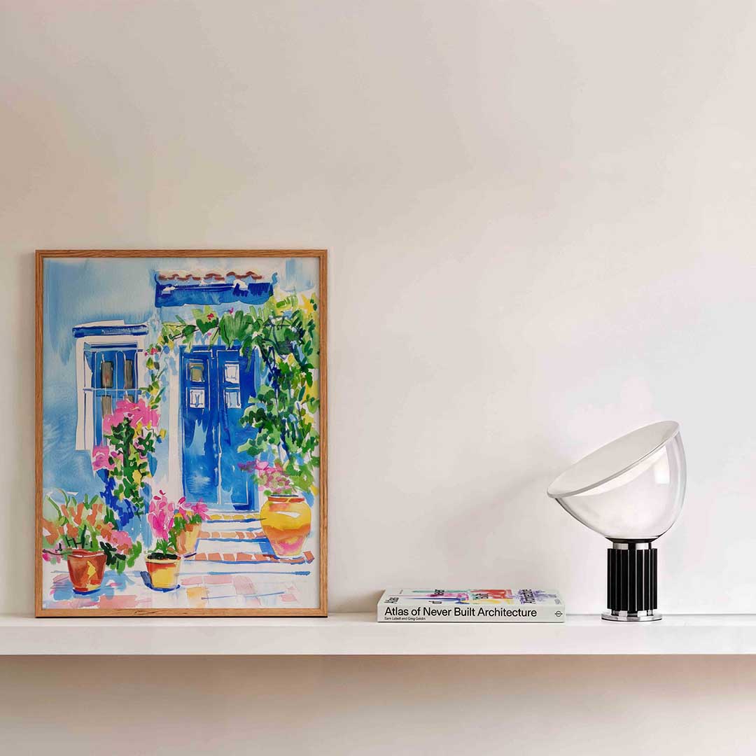 Blauwe deur en bloemen Poster