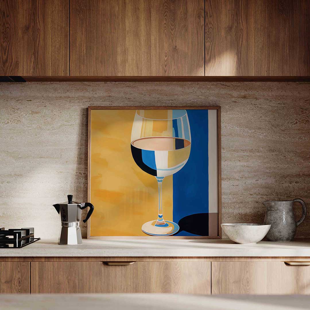 Wijnglas met blauwe achtergrond Poster