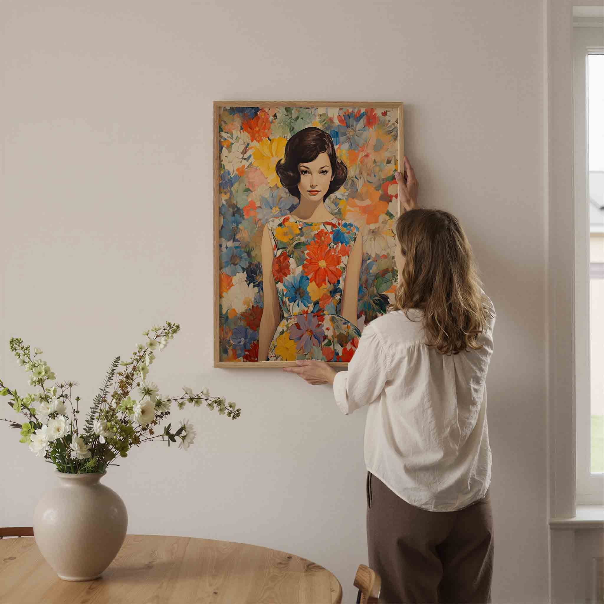 Vrouw met bloemenjurk Poster