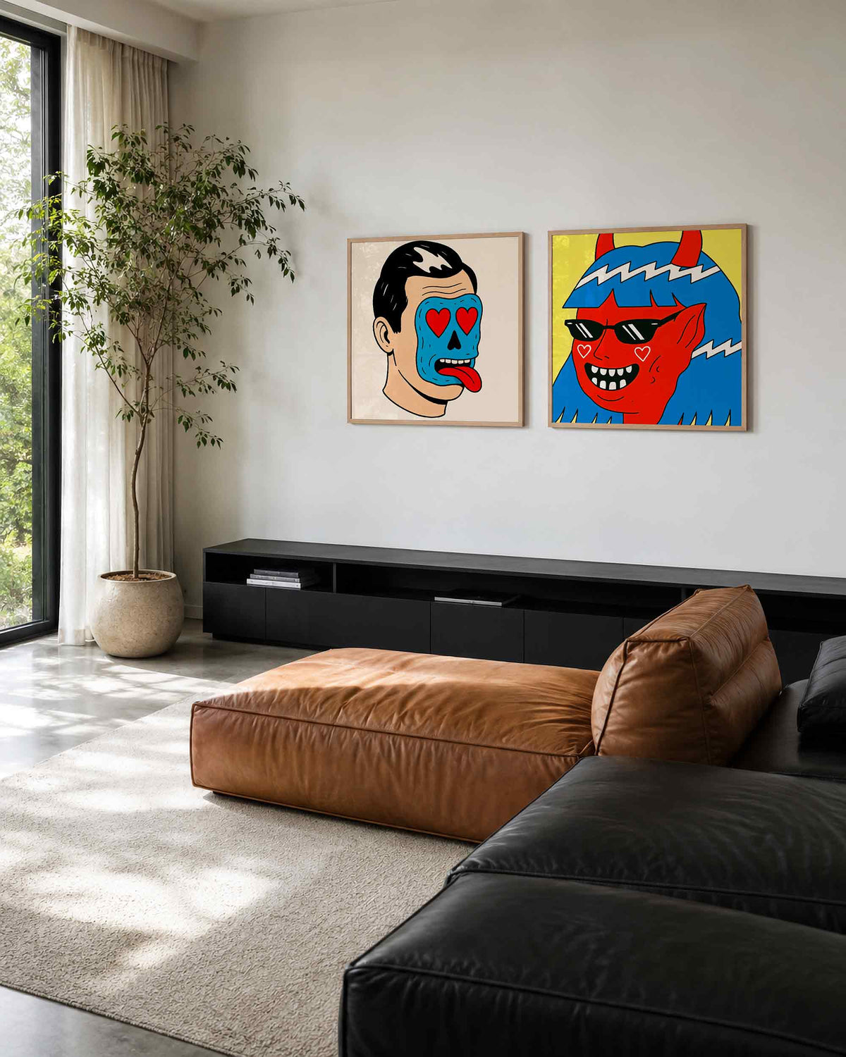 Interieurpresentatie van een tweedelige vierkante posterset met popgezichten
