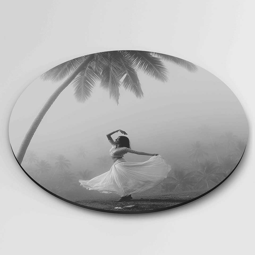 Dansende vrouw onder palm Muurcirkel