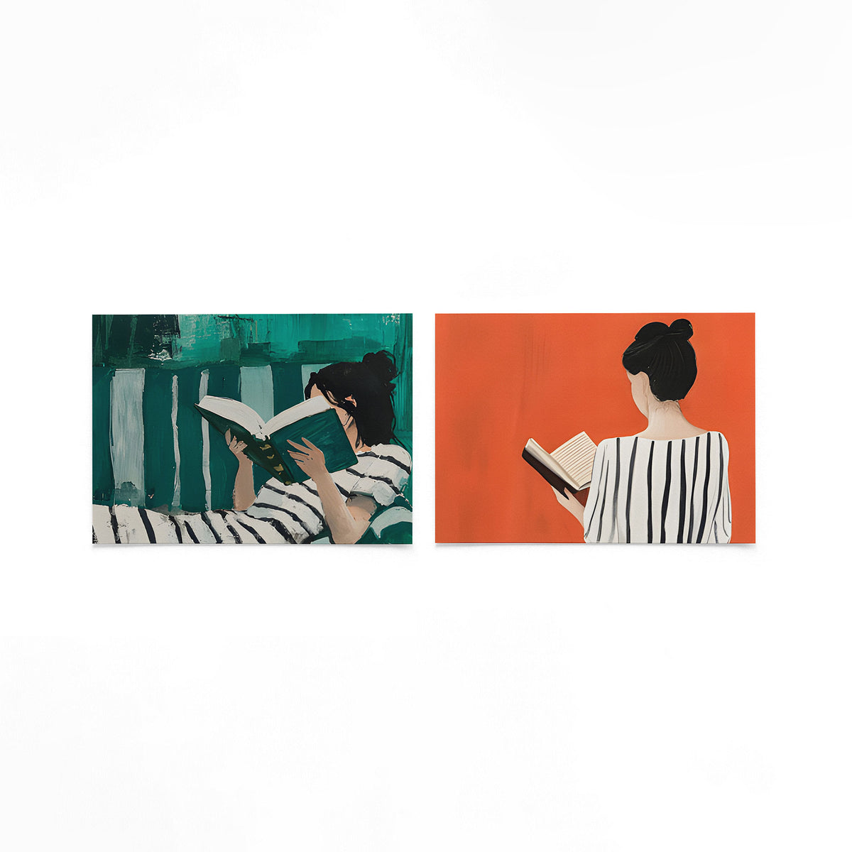 Twee liggende posters met een vrouw met een boek, omgeven door groene en witte kleurvlakken op een gebroken witte achtergrond
