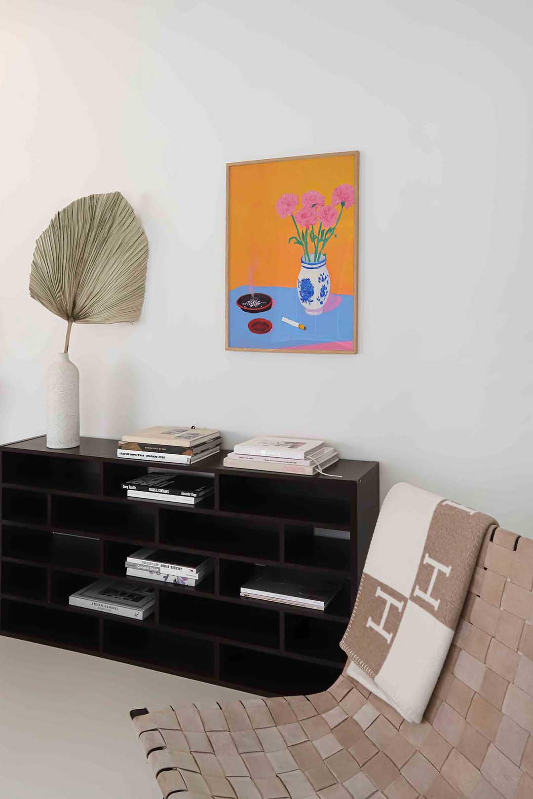 Bloemen en asbak Poster